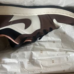 Air Jordan 1 Low SE (GS)