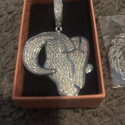 Silver Goat Pendant 