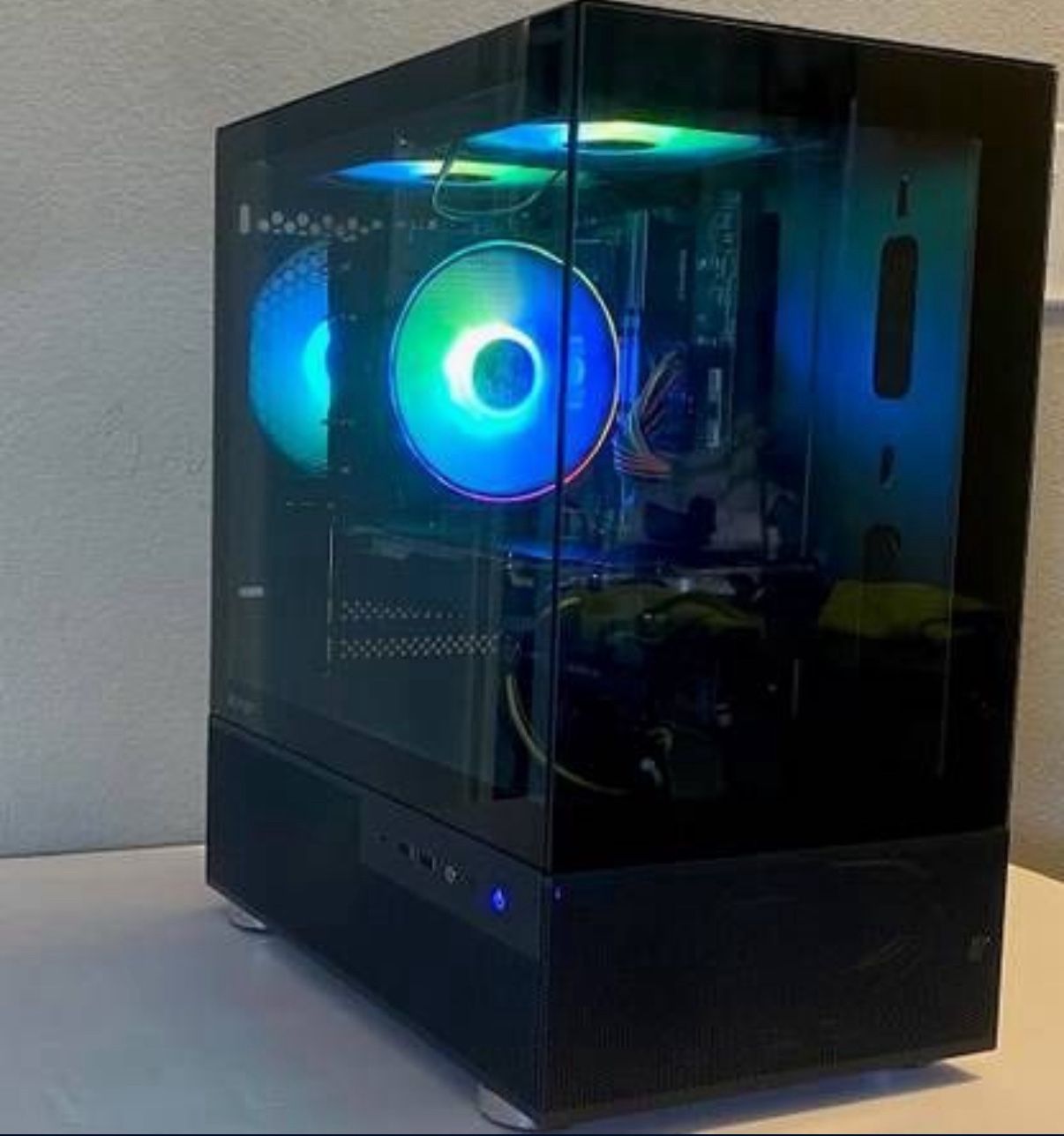 Gaming PC i7-7700 3.6 Ghz - 32 Gb Ram - GTX 1080 8GB - Windows 11
