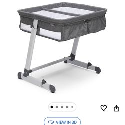 Simmons twin bassinet