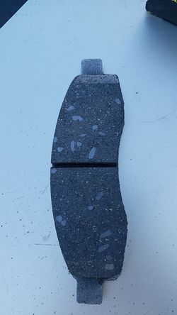 brakes of a 2006 armada