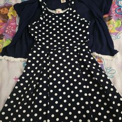 Beautiful toddler dress With Cardigan, size says 8 but fits like 4-5 years old