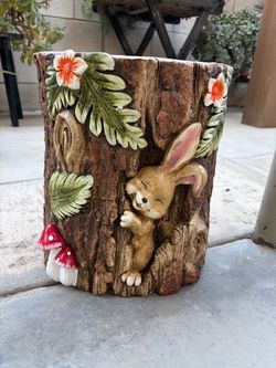 Tree Stump Planter with Bunny and Mushroom