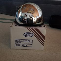 Motorcycle Helmet (Chrome)