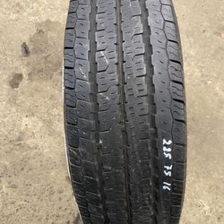 One LT 225 75 16