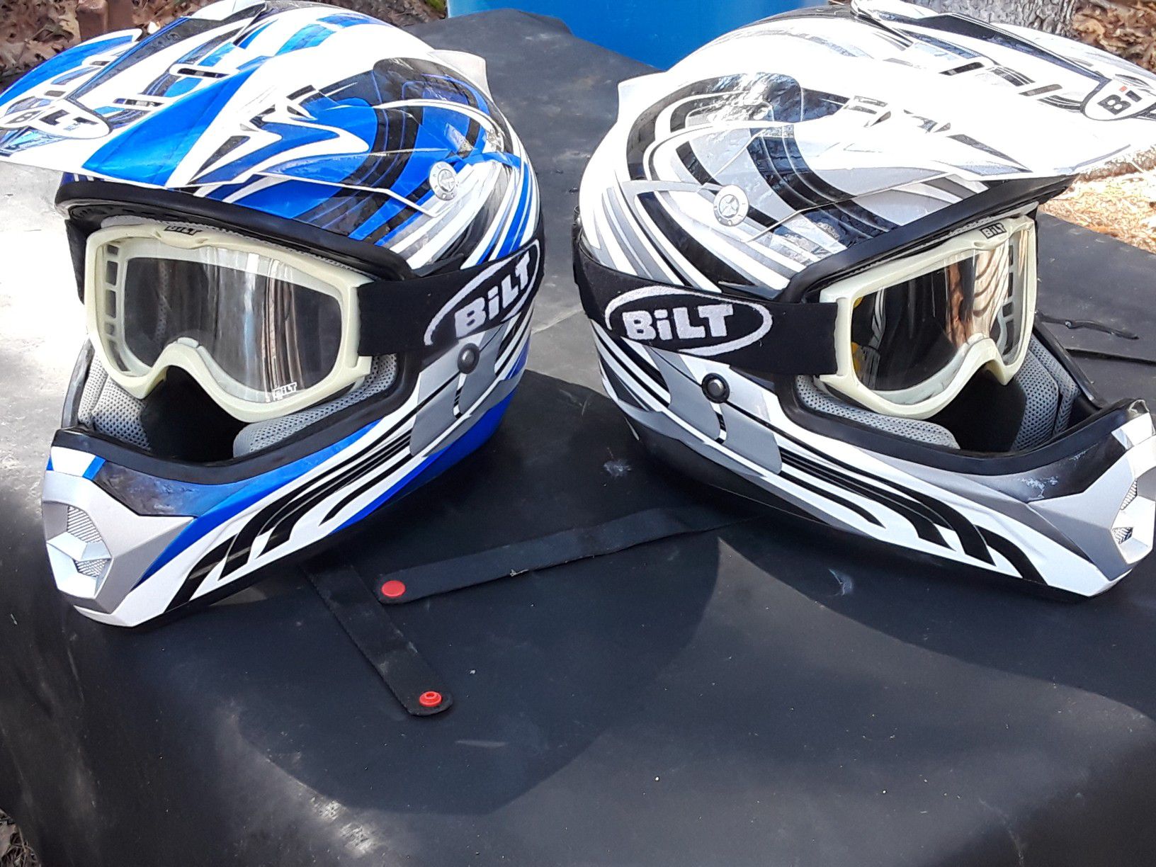 2 Bilt motorcycle helmets like new