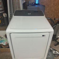New Samsung Electric Dryer