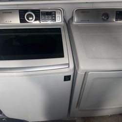 Samsung Washer & Dryer Set – Matching – Works Great