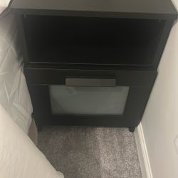 Nightstand 