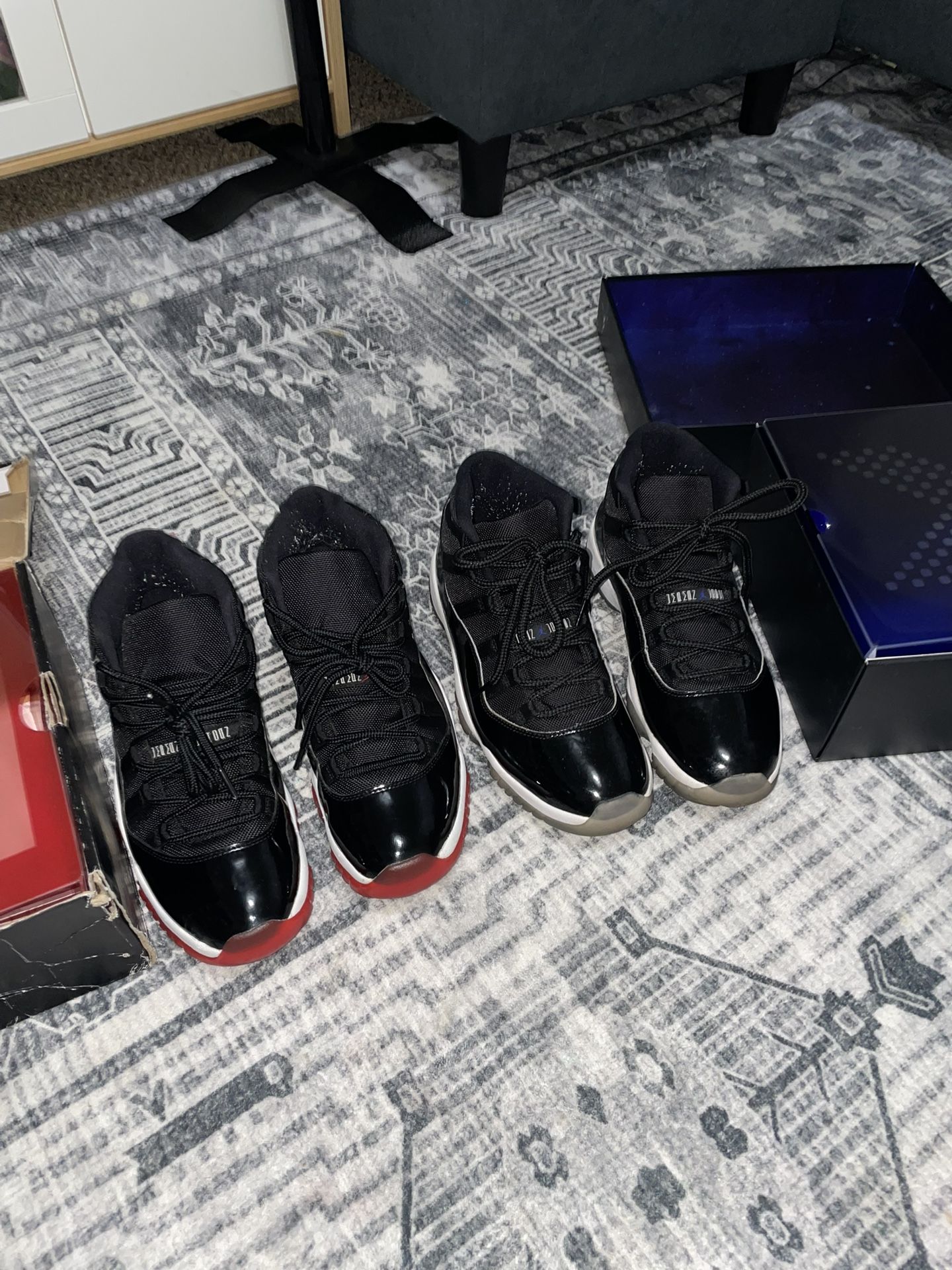 Jordan 11s BRED AND SPACE JAM