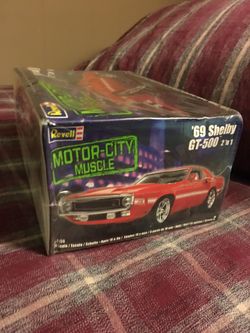Revell motor- city muscle 69 Shelby GT-500 model kit