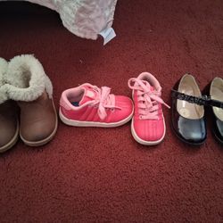 Zapatos De Bebe Size 5