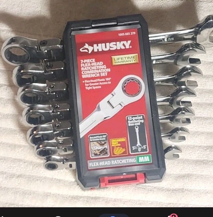 Husky FlexHead Ratcheting Wrench Set Metric for Sale in Anaheim, CA