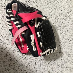 Rawlings Little Girls Baseball Glove