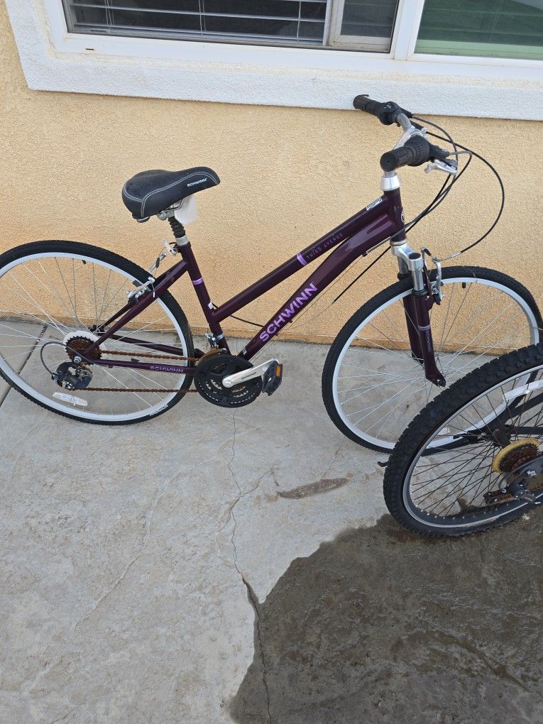 Schindler 3rd Ave Bike