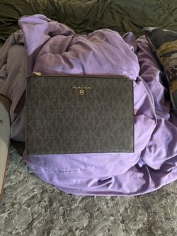 Designer Purses And Wallets