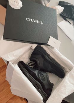All Black CC Runners Size 11