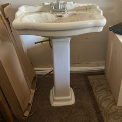 Bathroom sink