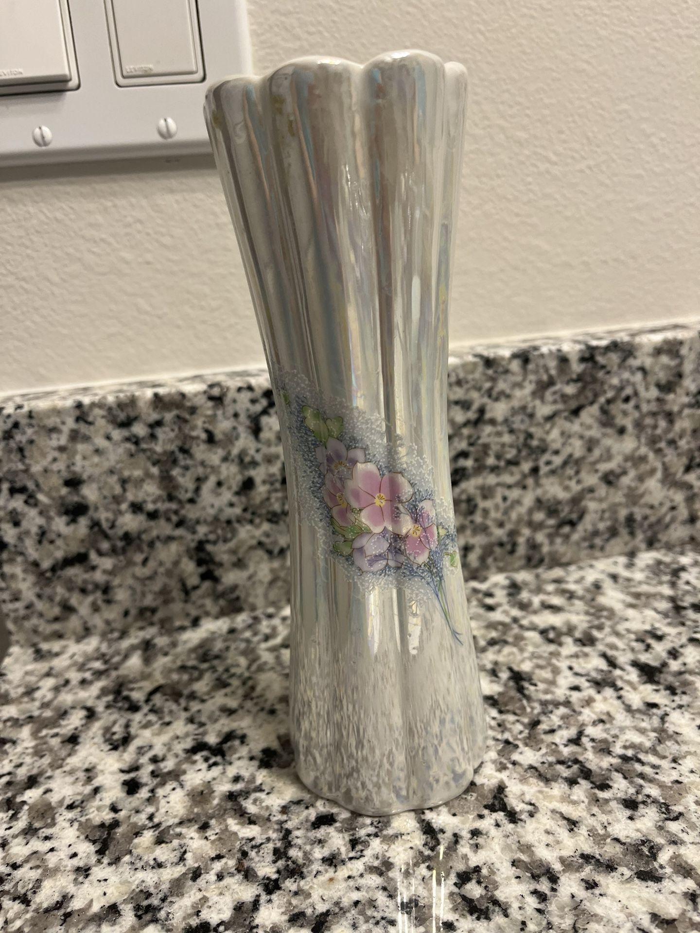 Mother of pearl vase 7 1/2 inches tall