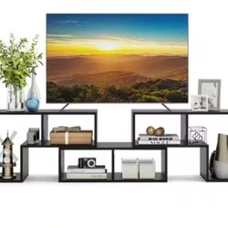 Entertainment Center/ TV Stand