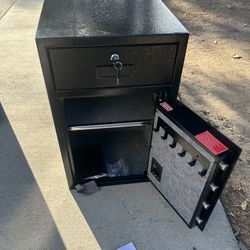 Brand New Drawer With Safe For $90 