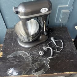KitchenAid  Professional 600 575w Stand Mixer KP26M1XPM 6QT Silver W/ Attachments