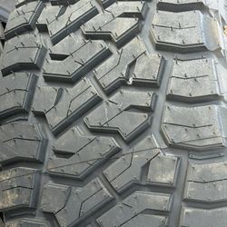 35-12,50-17 TOYO RT TRAIL SET OF 4 new