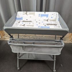 Baby Changing Table With Wheels 