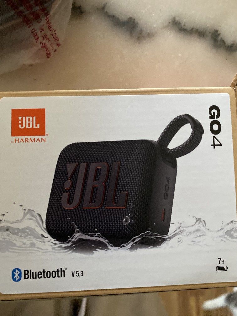 GO4 Bluetooth Speaker 