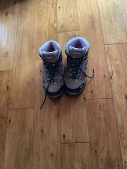 Hi TEC Yosamite WP Mod. Waterproof Hiking Boots For Women.Laight Breathable Trekking Shoes.Size; 8.5.