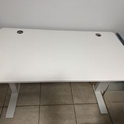 Electric Standing Desk White