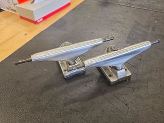 INDEPENDENT TRUCKS 159
