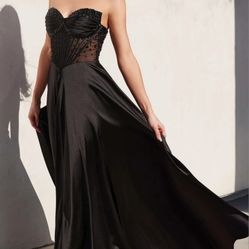 La Divine Cinderella Divine Dress Size 6