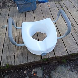 Toilet Seat 