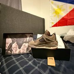 Jordan 4 retro A Ma Maniere Dark mocha Size 9M