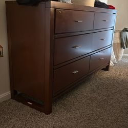 6 Drawer Dresser 