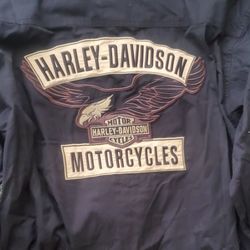 GREAT CONDITION!: Mens Harley Dress Shirt Size MEDIUM