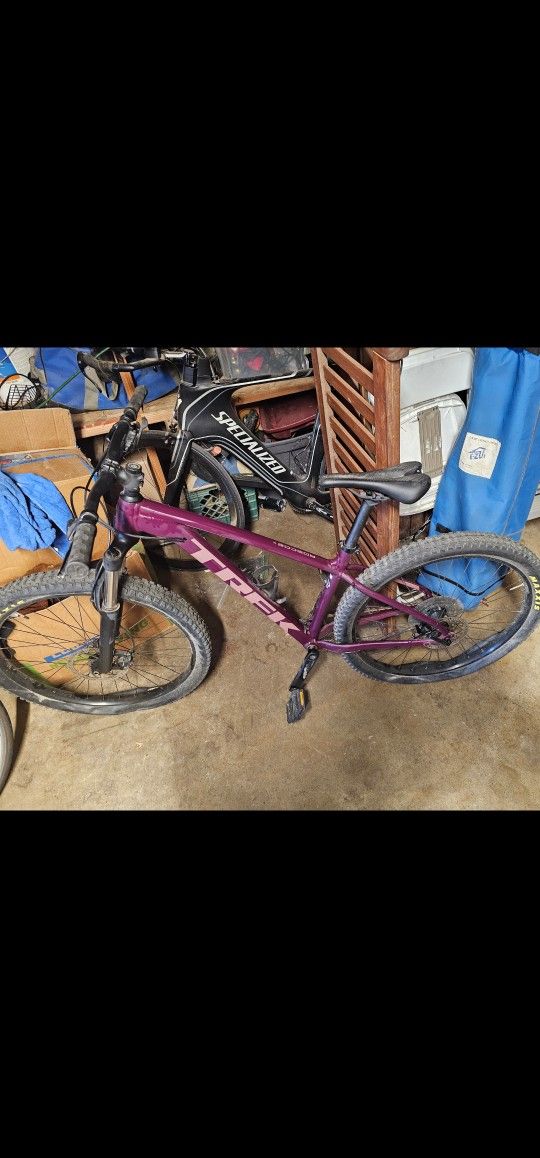 Medium Trek Mountain Bike