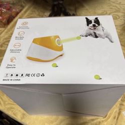 Automatic Ball Launcher for Small Dogs, USB Rechargeable Ball Thrower, 10-30 Ft, Indoor& Outdoor Tennis Ball Thrower, 3PCS Mini Tennis Balls Incl