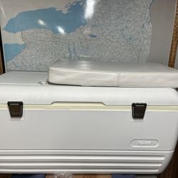 Large Igloo Cooler With Large Food Container     And three Dividers plus a seat cushion Not Sold