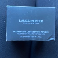 Laura Mercier