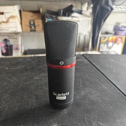 Focusrite Scarlett Studio Condenser Mic (CM25 MkII)