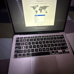 Apple MacBook Air 13.3-inch Core i3 1.1GHz 8GB RAM 256GB SSD Storage 2020 (Silver)
