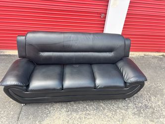 Black leather 3 Seater couch