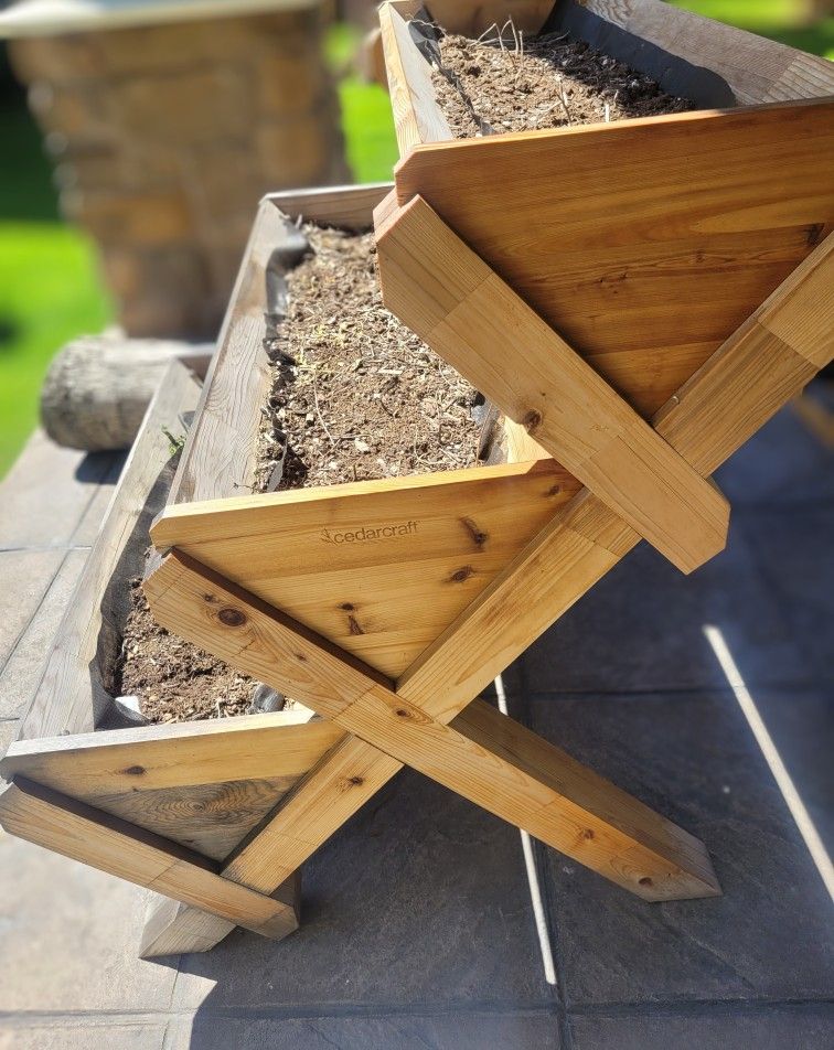 CedarCraft Cascading Cedar Planter