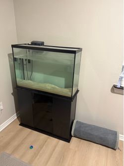 45 Gallon Marineland Aquarium and Stand