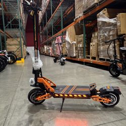 Dual-motor high-speed electric scooter