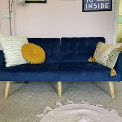 Blue velvet Futon/sofa 
