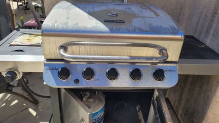 Gas grill