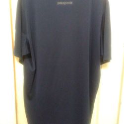 PATAGONIA MENS  T SHIRT